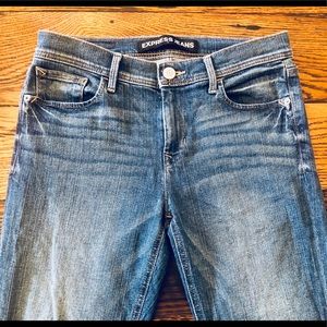 Express mid-rise cropped jeans